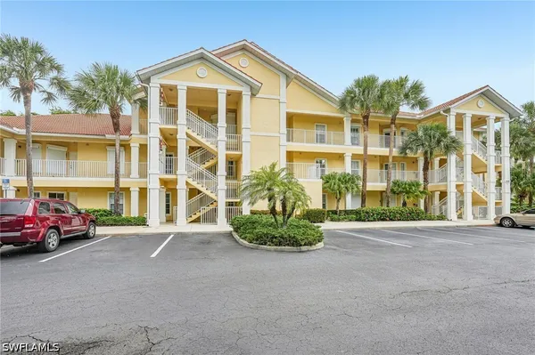 Property Slideshow image 2 of 41 | 9185 celeste dr 1-103, Naples, FL, 34113