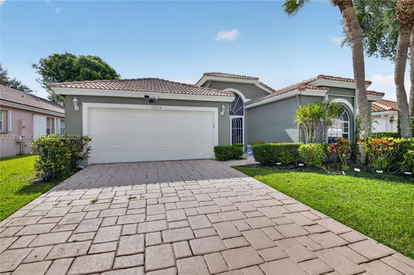 Property Slideshow image 3 of 95 | 12636 coral lakes dr, Boynton Beach, FL, 33437