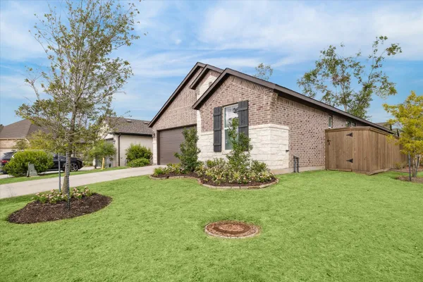 Property Slideshow image 2 of 21 | 21902 lake whitney ct, Porter, TX, 77365