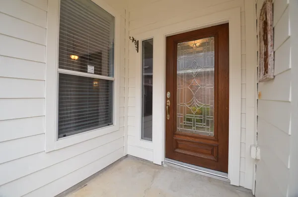 Property Slideshow image 3 of 29 | 5306 baron trace ln, Katy, TX, 77494