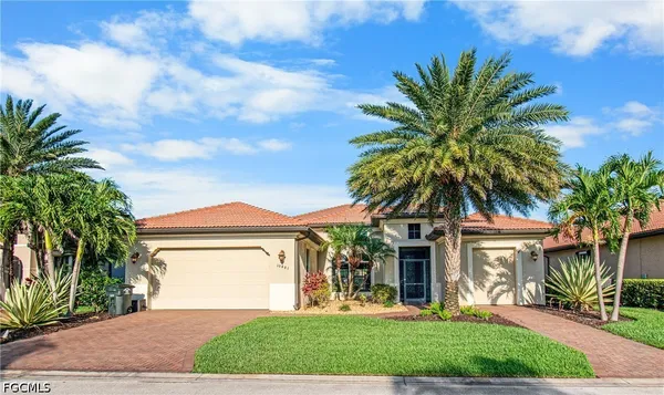 Property Slideshow image 2 of 49 | 10481 solaro st, Fort Myers, FL, 33913