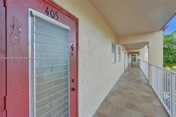 Property Slideshow image 2 of 30 | 1030 country club dr 405, Margate, FL, 33063