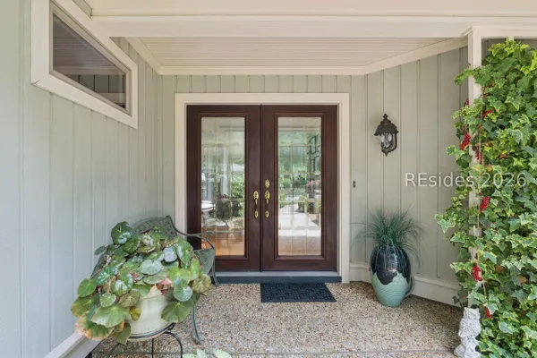 Property Slideshow image 3 of 45 | 4 hickory forest dr, Hilton Head Island, SC, 29926