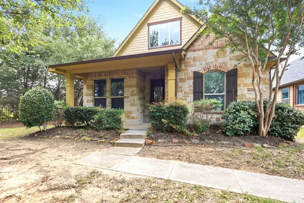 Property Slideshow image 3 of 27 | 8601 gracewood dr, Mckinney, TX, 75070