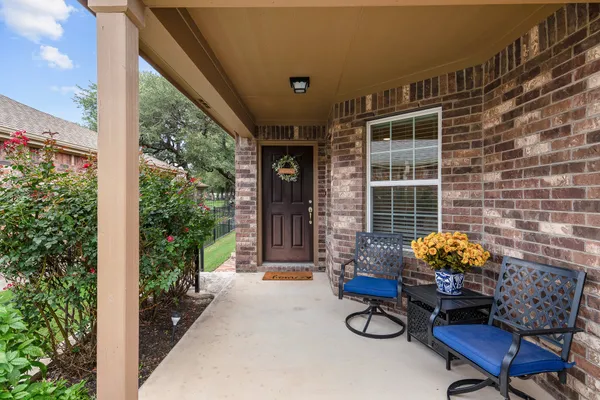 Property Slideshow image 2 of 35 | 605 chambers creek ct, Georgetown, TX, 78633
