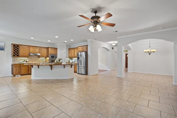 Property Slideshow image 2 of 36 | 1005 fort davis st, Georgetown, TX, 78633