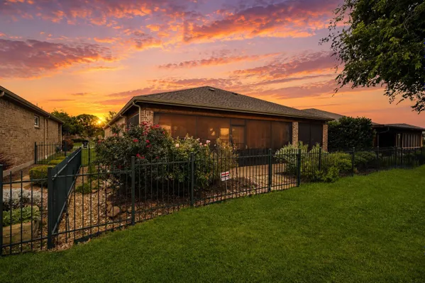 Property Slideshow image 2 of 29 | 6585 festival ln, Frisco, TX, 75036