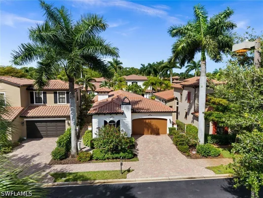 Property Slideshow image 2 of 40 | 8000 cordoba pl, Naples, FL, 34113