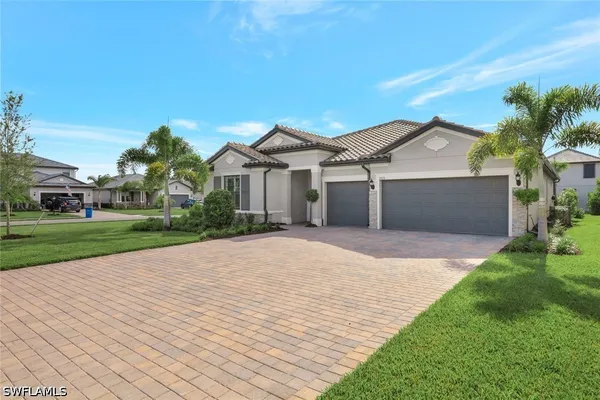 Property Slideshow image 2 of 44 | 17673 kinzie ln, Estero, FL, 33928