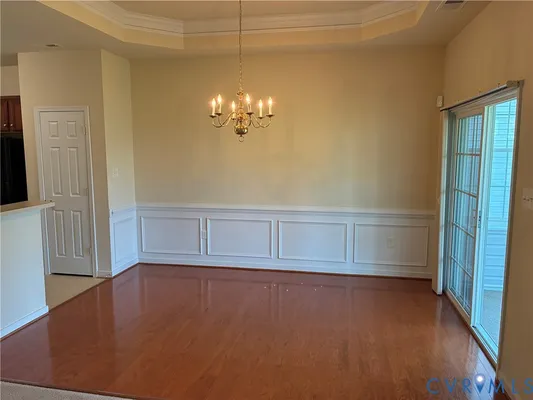 Property Slideshow image 3 of 23 | 7463 meadow haven cir, Mechanicsville, VA, 23111