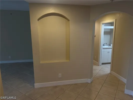 Property Slideshow image 3 of 28 | 13034 pennington pl 101, Fort Myers, FL, 33913