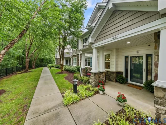 Property Slideshow image 2 of 40 | 1000 heathsville ct f, Glen Allen, VA, 23060