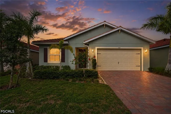 Property Slideshow image 3 of 43 | 3944 crosswater dr, North Fort Myers, FL, 33917