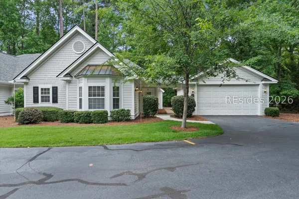 Property Slideshow image 3 of 43 | 15 indigo run dr 5, Hilton Head Island, SC, 29926