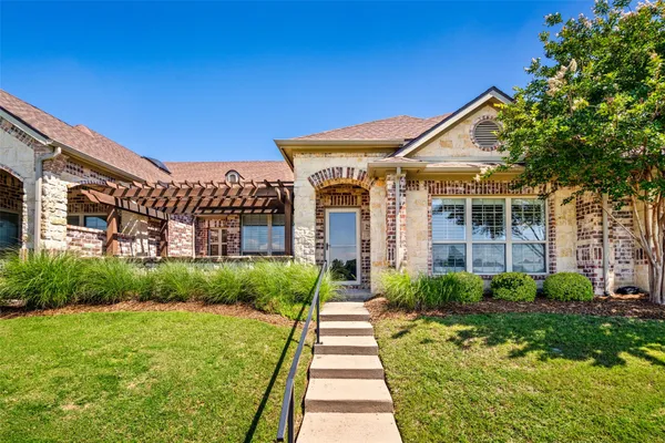 Property Slideshow image 2 of 40 | 3075 willow grove blvd 2502, Mckinney, TX, 75070