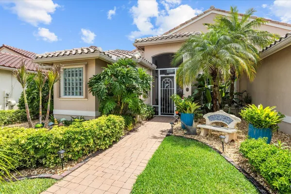 Property Slideshow image 3 of 71 | 482 nw blue lake dr, Port St Lucie, FL, 34986