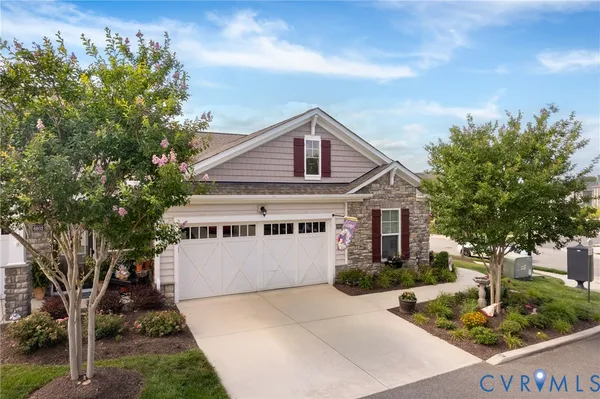 Property Slideshow image 3 of 35 | 6800 dales pony dr, Moseley, VA, 23120