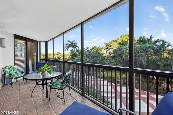 Property Slideshow image 2 of 26 | 6075 pelican bay blvd 204, Naples, FL, 34108