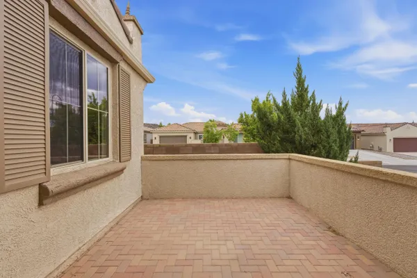 Property Slideshow image 3 of 21 | 9340 bear lake way, Albuquerque, NM, 87120