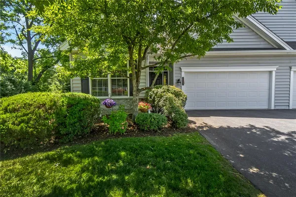 Property Slideshow image 3 of 54 | 6303 valor dr, Bethlehem City, PA, 18017