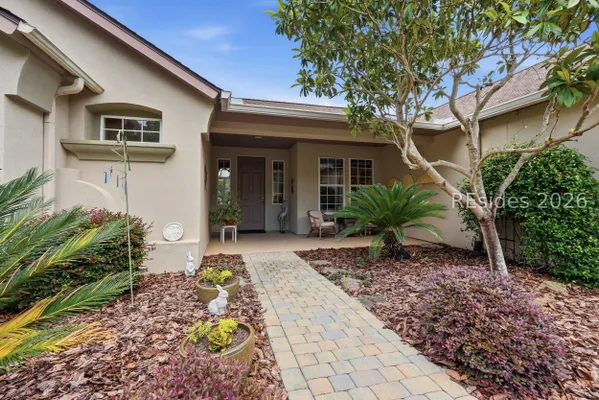 Property Slideshow image 3 of 42 | 133 hampton cir, Bluffton, SC, 29909