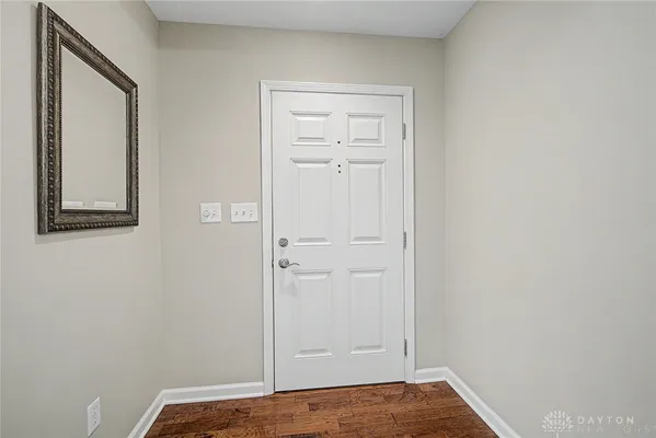 Property Slideshow image 3 of 38 | 3337 greenburn rd, Beavercreek, OH, 45434