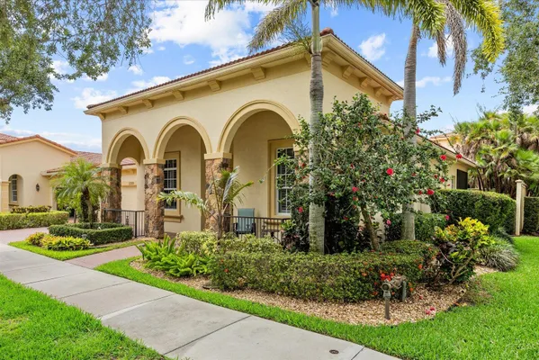 Property Slideshow image 3 of 85 | 10099 sw duccio ln, ,, FL, 34986