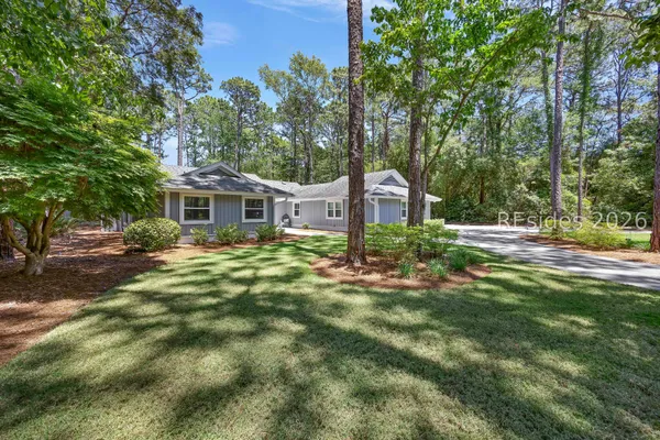 Property Slideshow image 3 of 70 | 12 headlands dr, Hilton Head Island, SC, 29926
