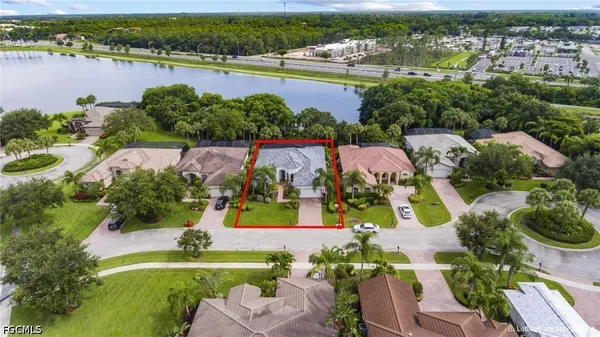 Property Slideshow image 3 of 50 | 9042 bronco ct, Naples, FL, 34113