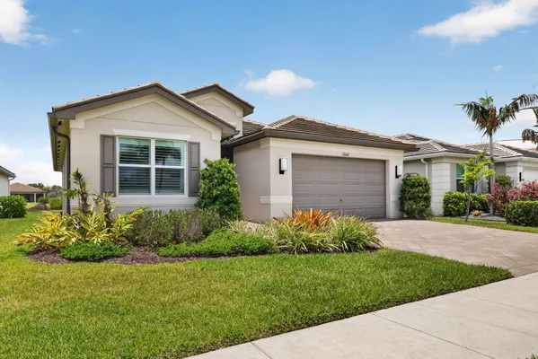 Property Slideshow image 3 of 101 | 13042 sw brook view ter, Port St Lucie, FL, 34987
