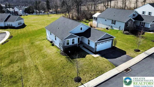 Property Slideshow image 2 of 34 | 4220 cypress ln, Whitehall Twp, PA, 18052
