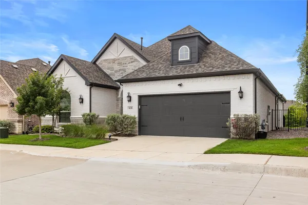 Property Slideshow image 3 of 39 | 1628 madrid way, Rockwall, TX, 75087
