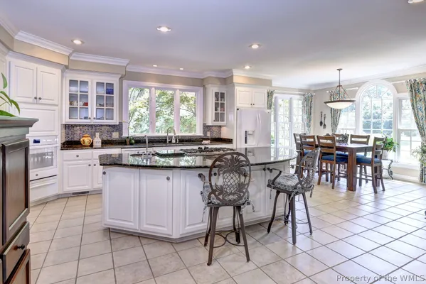 Property Slideshow image 3 of 50 | 2093 harpers ml, Williamsburg, VA, 23185