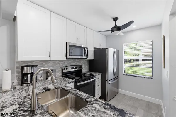 Property Slideshow image 3 of 45 | 16521 bayleaf ln 66, Fort Myers, FL, 33908