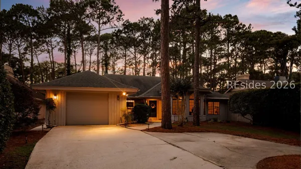 Property Slideshow image 3 of 57 | 22 king rail ln, Hilton Head Island, SC, 29926