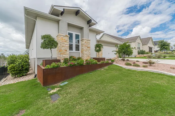 Property Slideshow image 2 of 39 | 113 waving muhly dr, San Marcos, TX, 78666