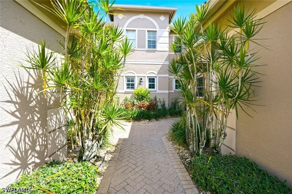 Property Slideshow image 3 of 47 | 729 regency reserve cir 5501, Naples, FL, 34119