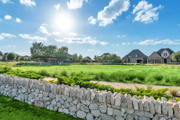 Property Slideshow image 3 of 31 | 7721 haddington, The Colony, TX, 75056