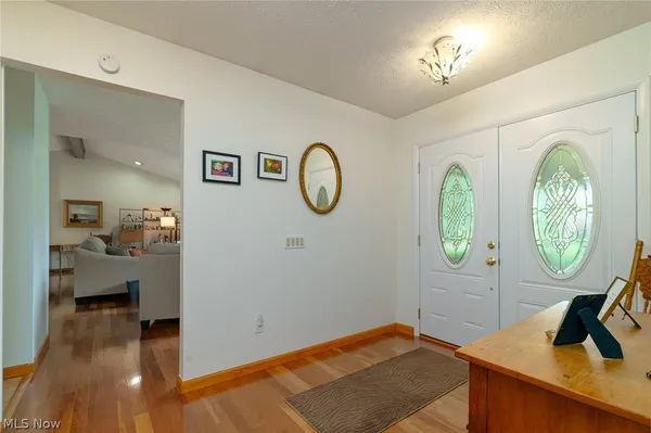 Property Slideshow image 2 of 31 | 10804 watercress rd, Strongsville, OH, 44149