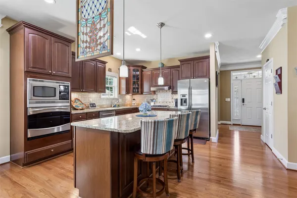 Property Slideshow image 2 of 65 | 4174 winthrop cir, Williamsburg, VA, 23188