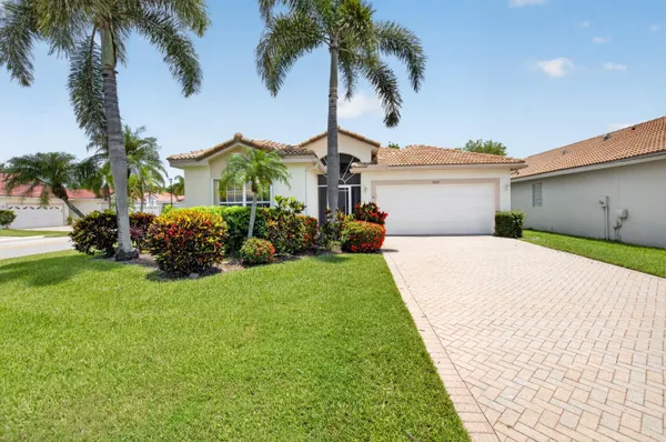Property Slideshow image 2 of 76 | 9729 lemonwood way, Boynton Beach, FL, 33437