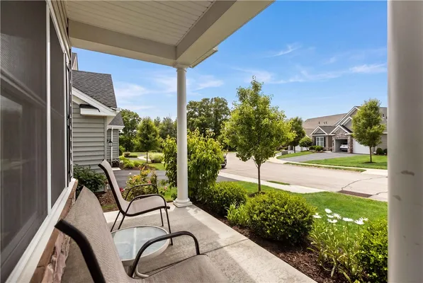 Property Slideshow image 2 of 40 | 153 summer seat ln, Ohio Twp, PA, 15237