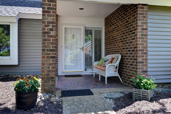 Property Slideshow image 3 of 47 | 272 littletown quarter, Williamsburg, VA, 23185