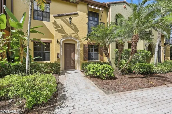 Property Slideshow image 3 of 41 | 9126 chula vista st 12303, Naples, FL, 34113