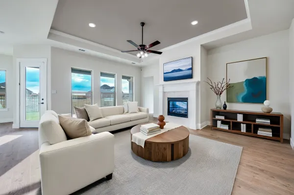 Property Slideshow image 2 of 25 | 1901 cascada way, Little Elm, TX, 75068