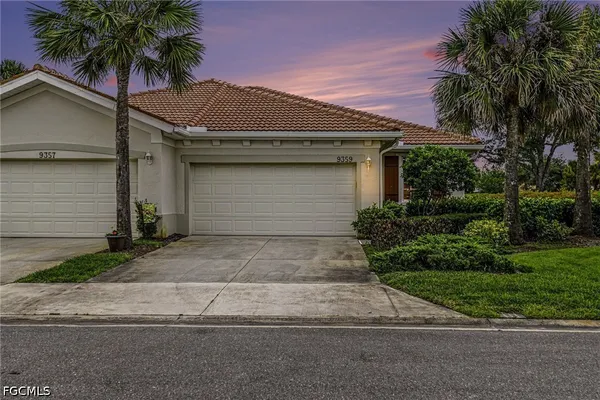 Property Slideshow image 2 of 50 | 9359 aviano dr, Fort Myers, FL, 33913