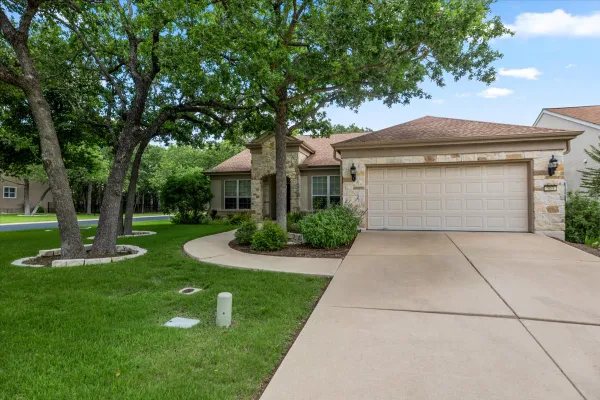 Property Slideshow image 2 of 40 | 503 breezeway ln, Georgetown, TX, 78633