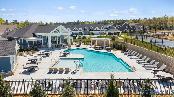 Property Slideshow image 2 of 21 | 6726 mayland ridge ln, Moseley, VA, 23120