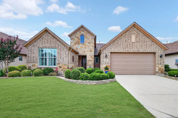 Property Slideshow image 2 of 32 | 8108 sanderling dr, Denton, TX, 76207