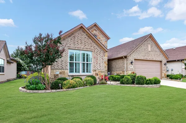 Property Slideshow image 3 of 32 | 8108 sanderling dr, Denton, TX, 76207
